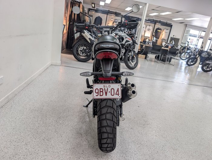 2025 Triumph 2025 Triumph 400CC SCRAMBLER 400 MATT KHAKI GREEN