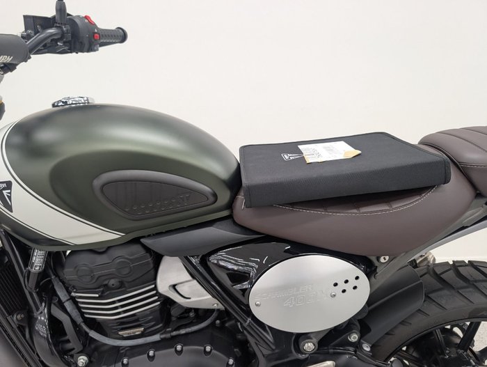 2025 Triumph 2025 Triumph 400CC SCRAMBLER 400 MATT KHAKI GREEN