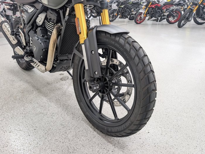 2025 Triumph 2025 Triumph 400CC SCRAMBLER 400 MATT KHAKI GREEN