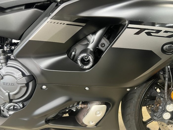 2025 Yamaha YZF-R7LA BLACK