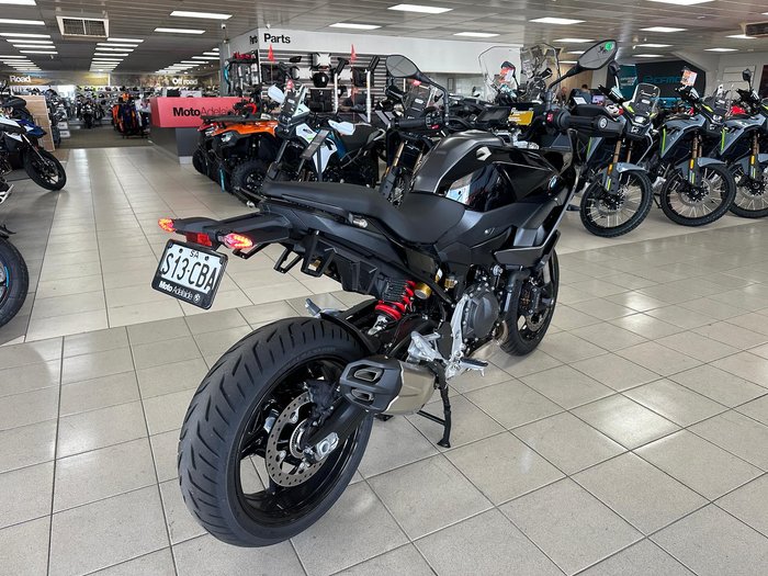 2025 BMW F 900 XR Triple Black F 900 Black