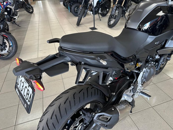 2025 BMW F 900 XR Triple Black F 900 Black