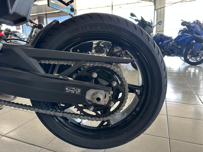 2025 BMW F 900 XR Triple Black F 900 Black