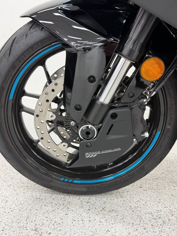 2025 CFMOTO 2025 CF Moto 675CC 675SR-R ABS Road NEBULA BLACK