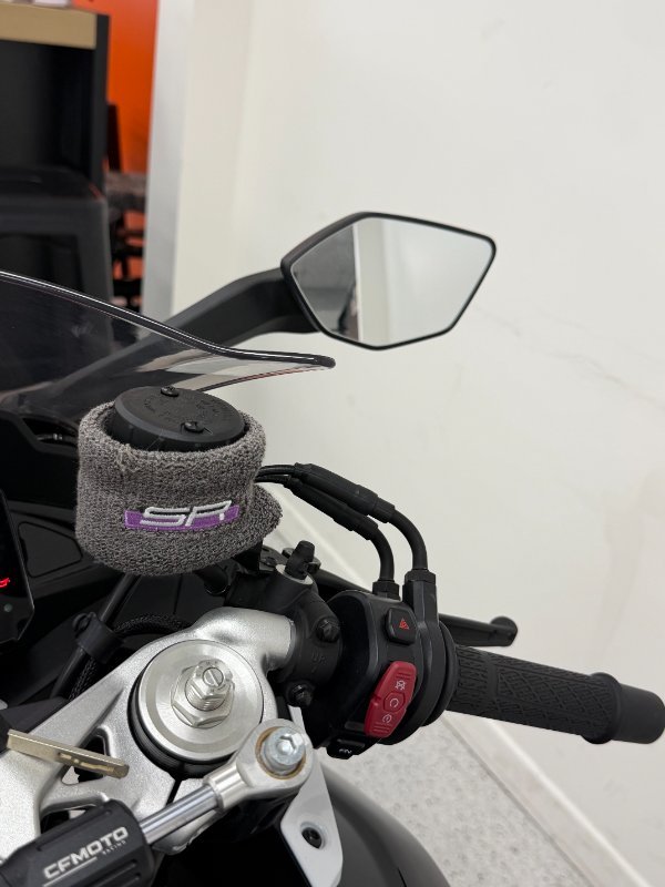 2025 CFMOTO 2025 CF Moto 675CC 675SR-R ABS Road NEBULA WHITE