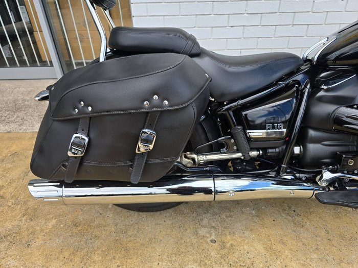 2023 BMW Motorrad R 18 CLASSIC Black