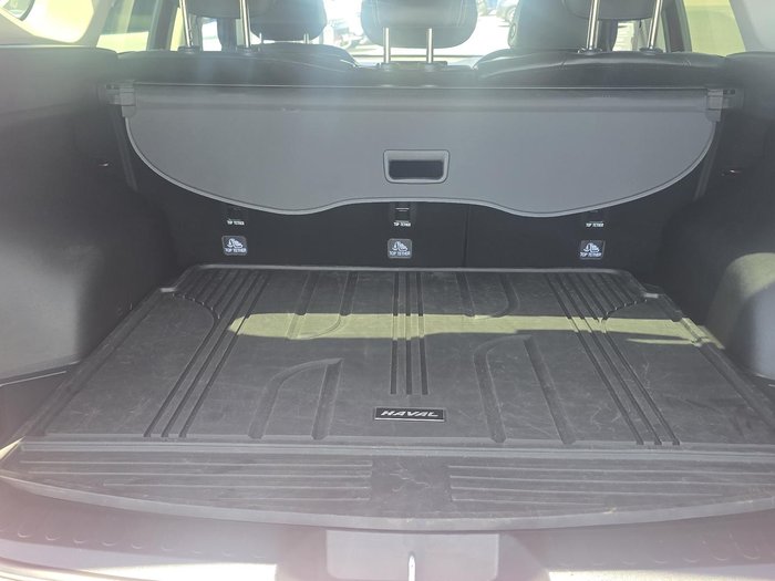 2024 GWM Haval H6 Lux B01 Burgundy Red