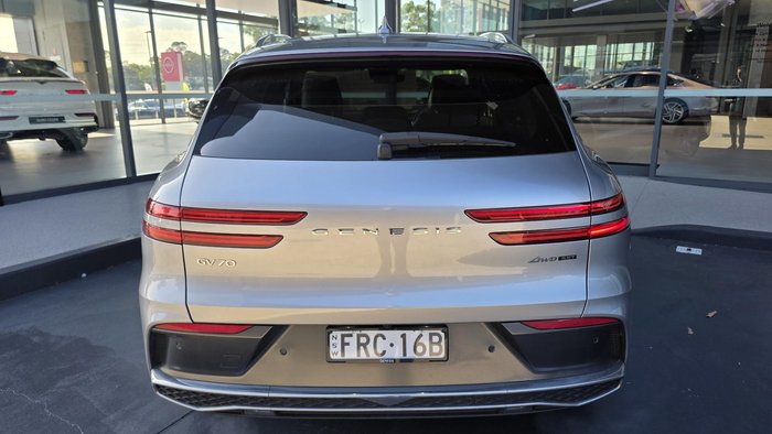 2024 Genesis GV70 3.5T SIGNATURE