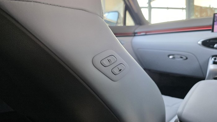 2024 Genesis GV70 3.5T SIGNATURE