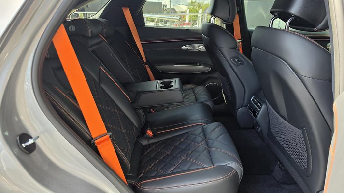 2025 Genesis GV70 3.5T SIGNATURE SPORT