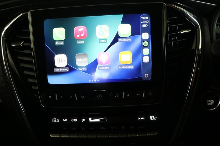 2022 Isuzu MU-X LS-T