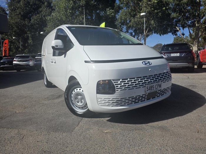 2022 Hyundai STARIA LOAD