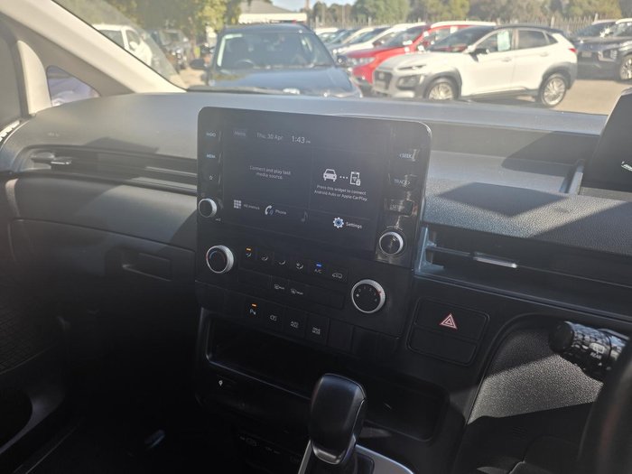 2022 Hyundai STARIA LOAD