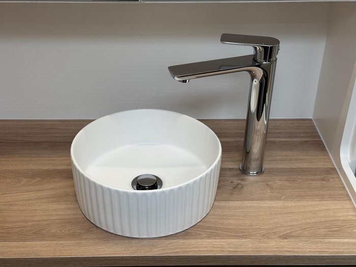 2025 New Age Caravans Manta Ray Mr16er Expedition My26