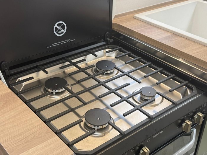 2025 New Age Caravans Manta Ray Mr16er Expedition My26