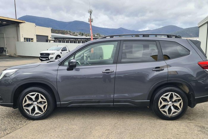 2024 Subaru Forester 2.5i