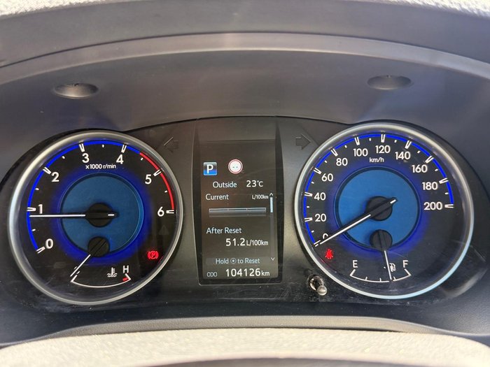 2020 Toyota Hilux SR