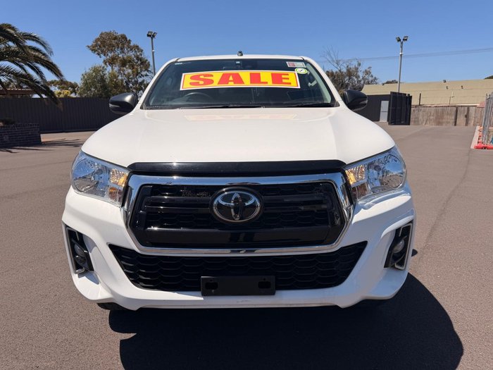 2020 Toyota Hilux SR