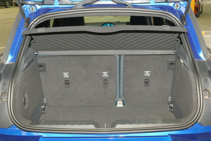 2024 MINI Aceman SE Favoured