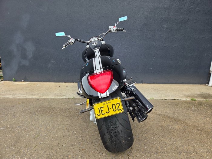 2012 Suzuki VZR 1800 BOULEVARD (M109R) BLACK