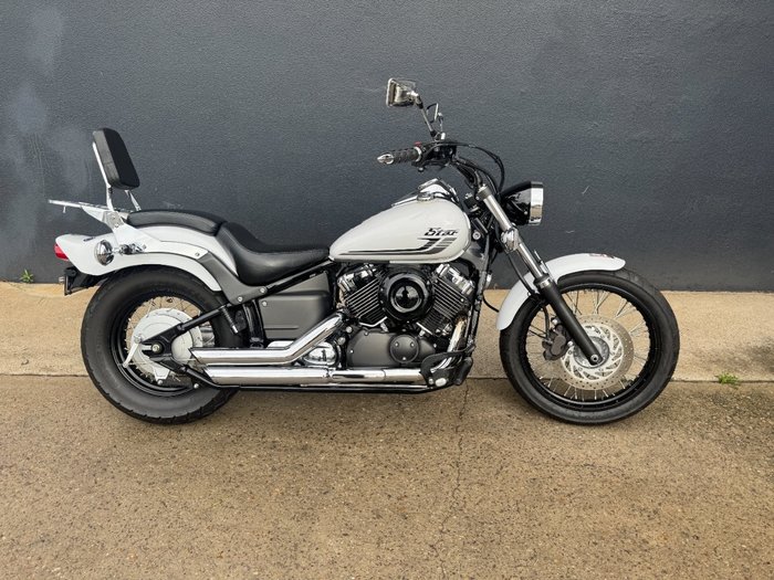 2016 Yamaha XVS650 V-STAR CUSTOM WHITE