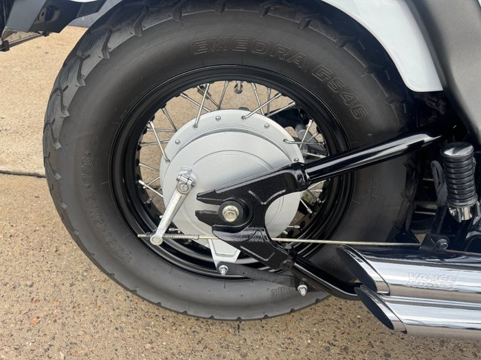 2016 Yamaha XVS650 V-STAR CUSTOM WHITE