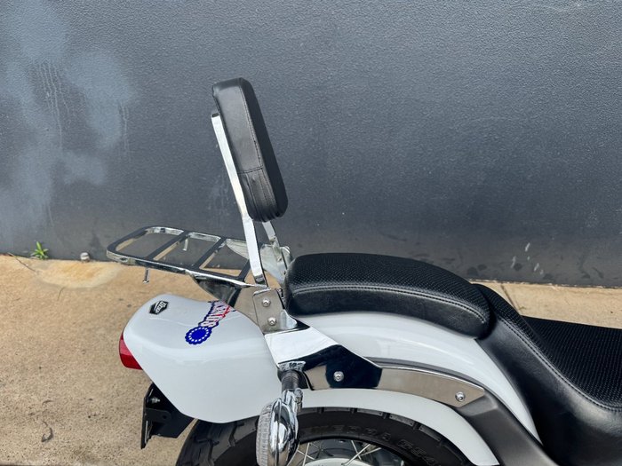 2016 Yamaha XVS650 V-STAR CUSTOM WHITE