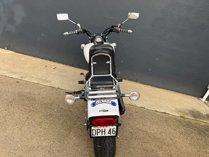 2016 Yamaha XVS650 V-STAR CUSTOM WHITE