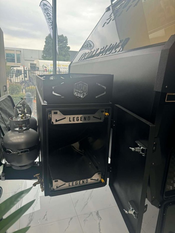 2026 Legend Caravans Tycoon Slider 23' Slideout Luxury $182 990