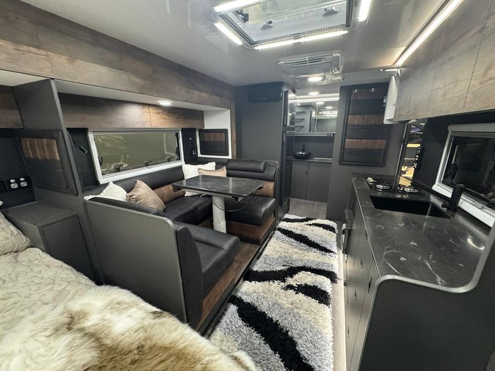 2026 Legend Caravans Tycoon Slider 23' Slideout Luxury $182 990