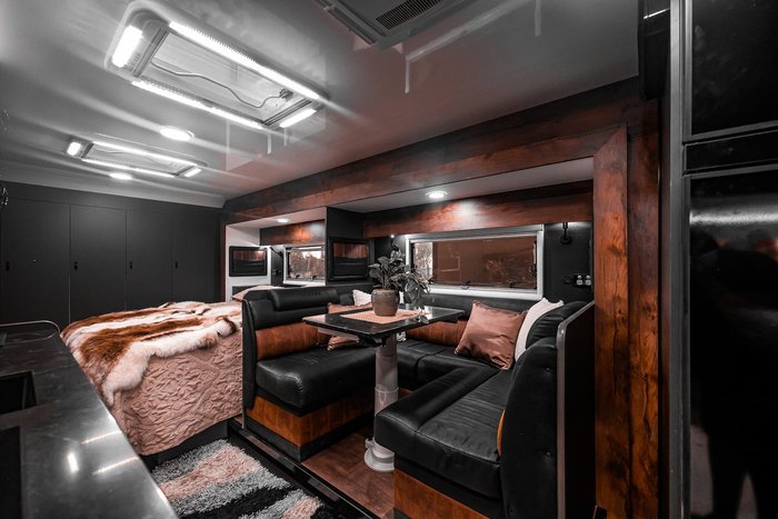 2026 Legend Caravans Tycoon Slider 23' Slideout Luxury $182 990