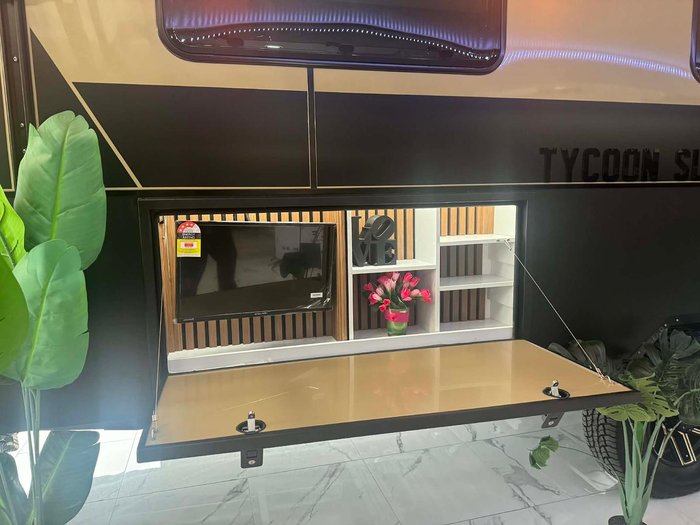 2026 Legend Caravans Tycoon Slider 23' Slideout Luxury $182 990