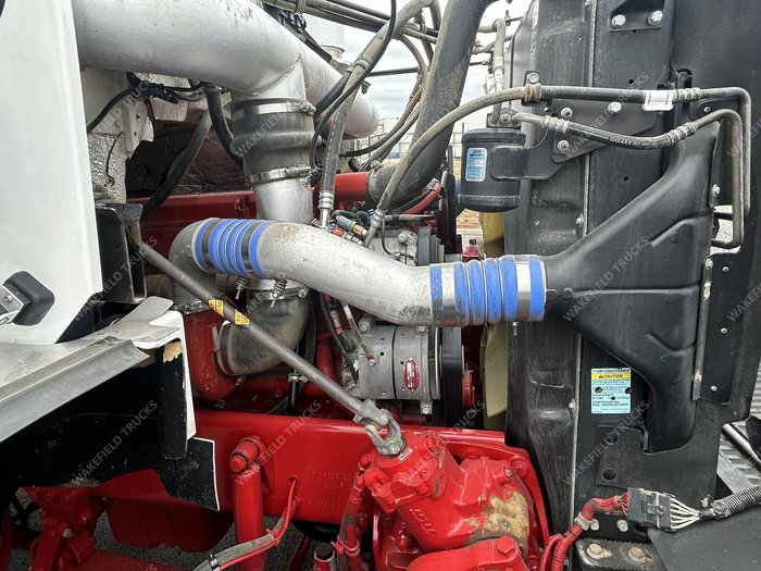 2021 Western Star 4800 Series 4800 FXC White