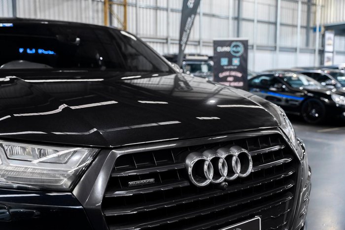 2020 Audi Q7 50 TDI S line 4M MY20 Four Wheel Drive Night Black