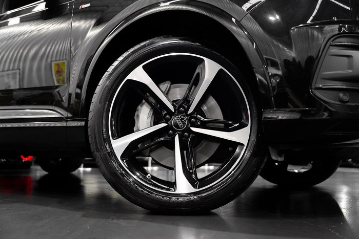 2020 Audi Q7 50 TDI S line 4M MY20 Four Wheel Drive Night Black