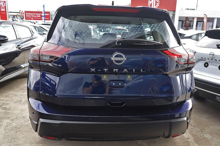 2025 Nissan X-TRAIL ST