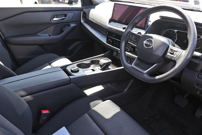 2026 Nissan X-TRAIL ST