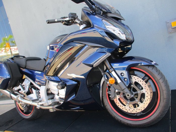2024 Yamaha FJR1300AE BLUE
