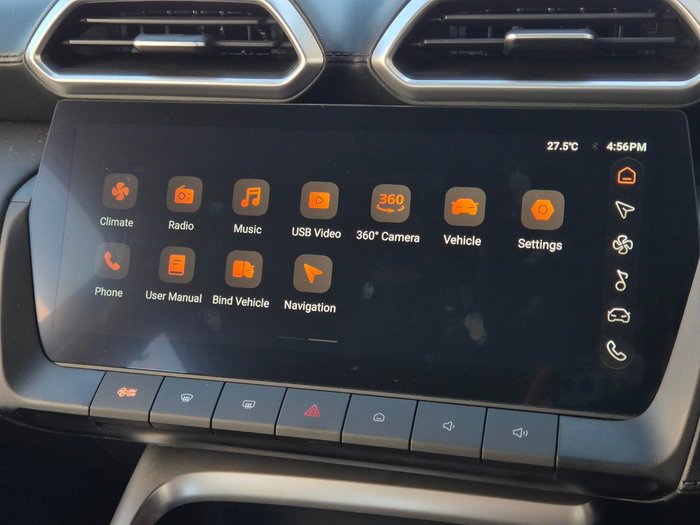 2025 MG ZS Essence Turbo