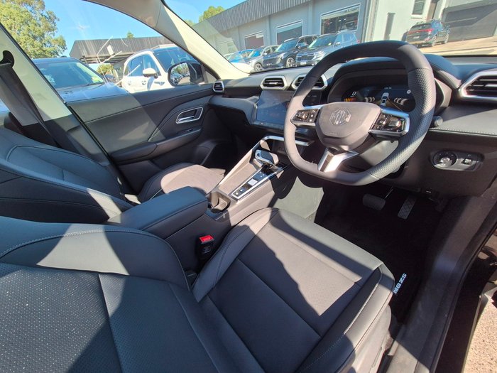 2025 MG ZS Essence Turbo