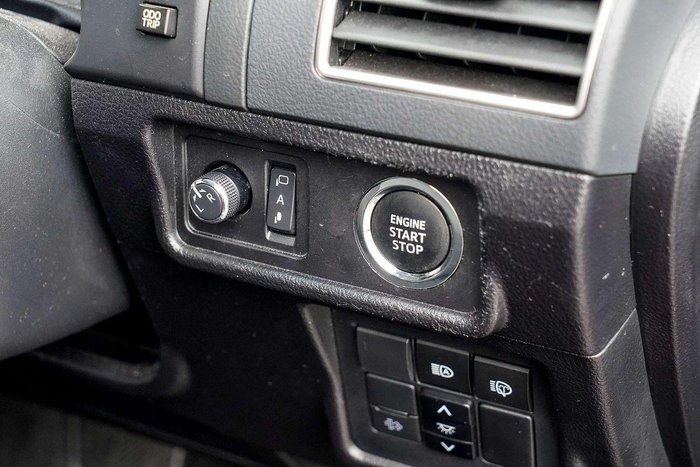 2022 Toyota Landcruiser Prado VX