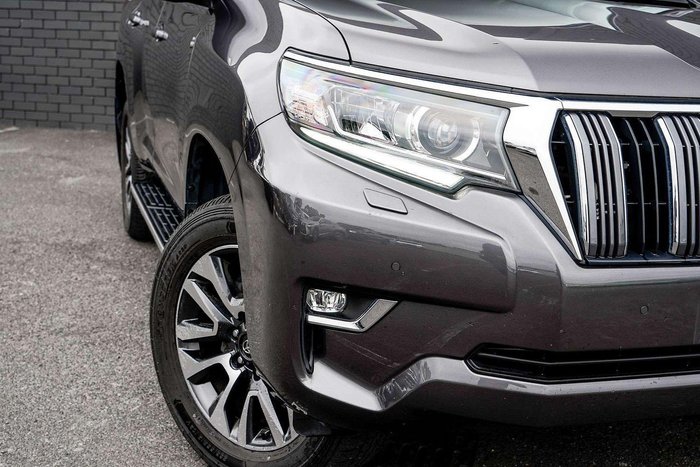 2022 Toyota Landcruiser Prado VX