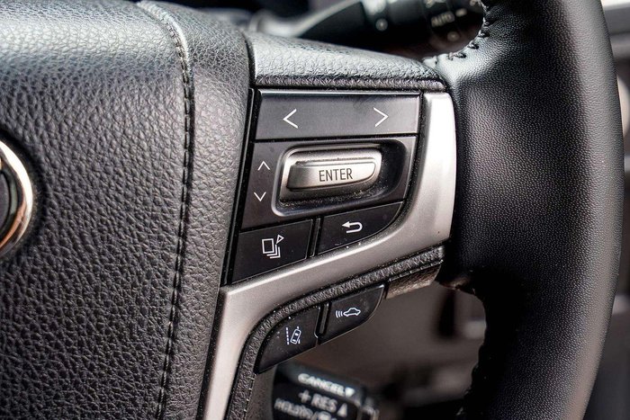 2022 Toyota Landcruiser Prado VX