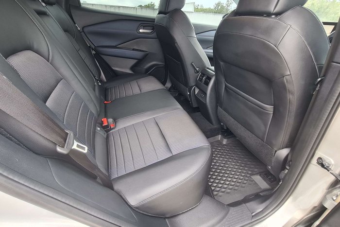 2024 Nissan QASHQAI ST-L