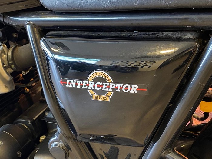 2024 Royal Enfield Interceptor 650 Dark 650 Twin Black
