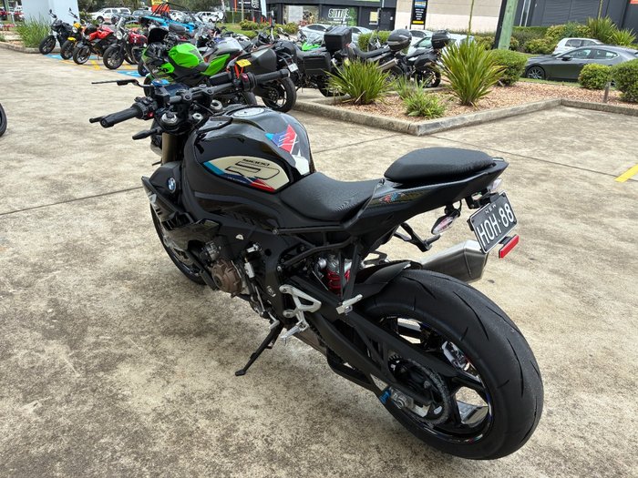 2025 BMW Motorrad S 1000 R Black