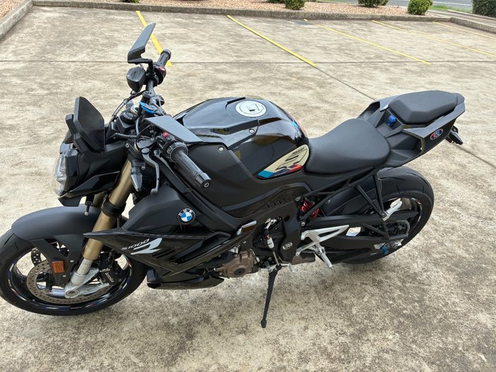 2025 BMW Motorrad S 1000 R Black