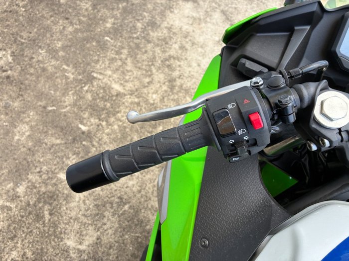 2024 Kawasaki NINJA 500 ANNIVERSARY Green