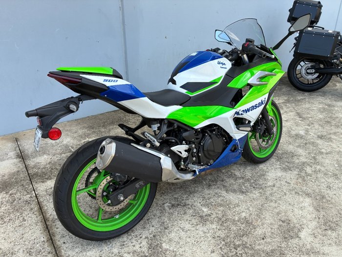 2024 Kawasaki NINJA 500 ANNIVERSARY Green
