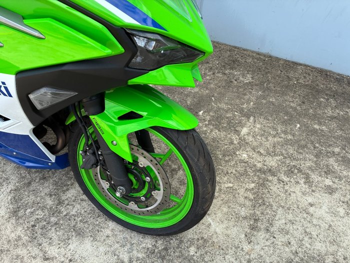2024 Kawasaki NINJA 500 ANNIVERSARY Green